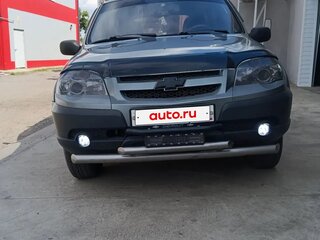 2009 Chevrolet Niva I Рестайлинг, серый, 460000 рублей, вид 3