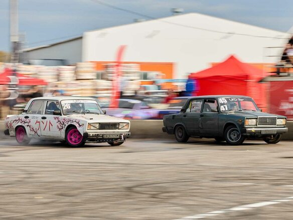 2010 Lada (ВАЗ) 2107, серый, 450000 рублей - вид 30