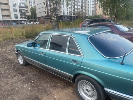 1988 Mercedes-Benz S-Класс 420 II (W126) Рестайлинг, зелёный, 2250000 рублей, вид 2
