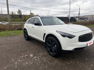 2010 Infiniti FX37 II (S51), белый, 1400000 рублей, вид 1