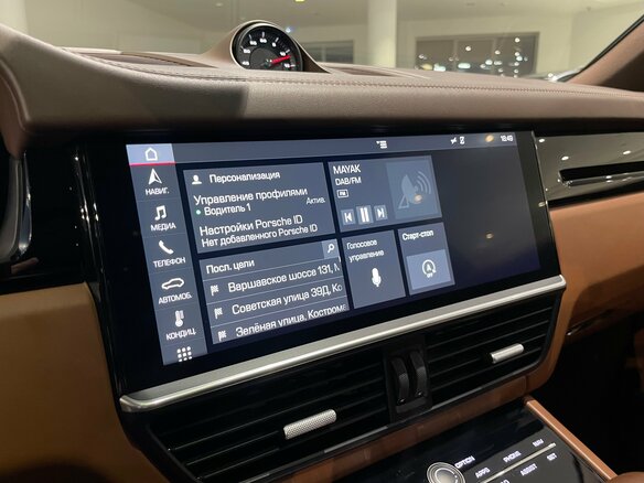 2019 Porsche Cayenne III, чёрный, 5578000 рублей - вид 17