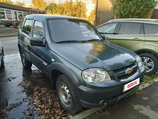 2015 Chevrolet Niva I Рестайлинг, зелёный, 590000 рублей, вид 1