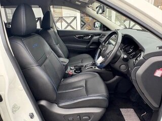 2022 Nissan X-Trail III Рестайлинг, белый, 2099000 рублей, вид 5