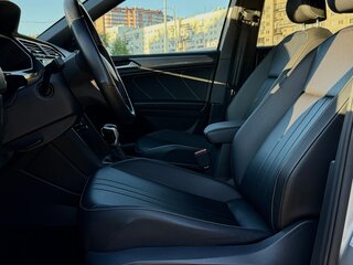 2021 Volkswagen Tiguan Allspace II Рестайлинг, серебристый, 2790000 рублей, вид 5