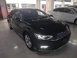 2025 Volkswagen Magotan B8 Рестайлинг, чёрный, 2000000 рублей, вид 1
