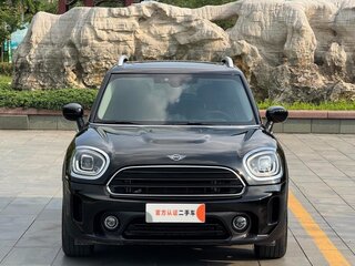 2022 Mini Countryman Cooper II Рестайлинг, чёрный, 1695000 рублей, вид 3