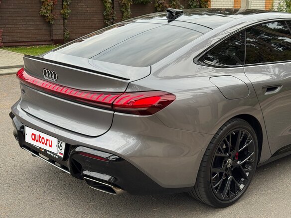 2025 Audi A5 L Sportback III (B10), серый, 5450000 рублей - вид 10