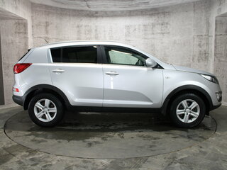 2015 Kia Sportage III Рестайлинг, серебристый, 1569000 рублей, вид 4