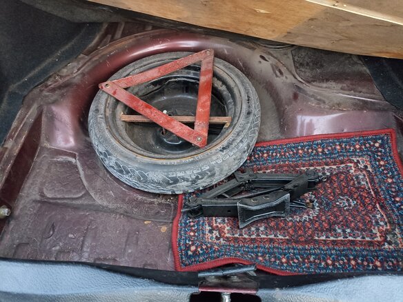 1991 Volkswagen Passat B3, пурпурный - вид 5
