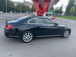 2018 Mercedes-Benz E-Класс 200 V (W213, S213, C238), чёрный, 2700000 рублей, вид 3