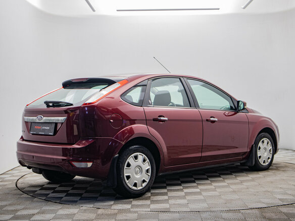 2008 Ford Focus II Рестайлинг, красный, 669000 рублей - вид 4