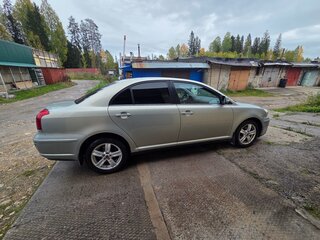 2008 Toyota Avensis II Рестайлинг, зелёный, 700000 рублей, вид 4