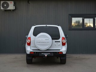 2014 Chevrolet Niva I Рестайлинг, белый, 649888 рублей, вид 5