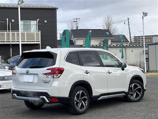 2023 Subaru Forester V Рестайлинг, белый, 2396000 рублей, вид 5