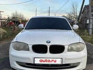 2010 BMW 1 серии 116i I (E81/E82/E87/E88) Рестайлинг, белый, 500000 рублей, вид 4