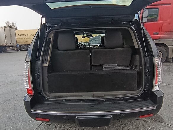 2013 Cadillac Escalade III, чёрный, 2400000 рублей - вид 16