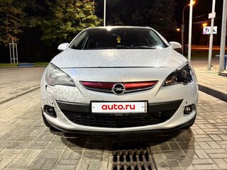 2012 Opel Astra GTC J Рестайлинг, белый, 500000 рублей, вид 2