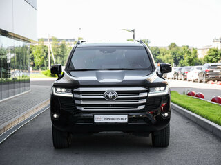 2022 Toyota Land Cruiser 300 Series, чёрный, 8669777 рублей, вид 4