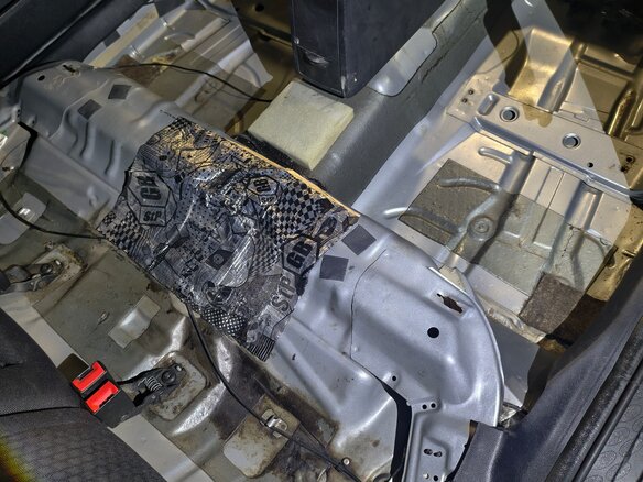 2007 Ford Mondeo 6-speed III Рестайлинг, серебристый, 385000 рублей - вид 23