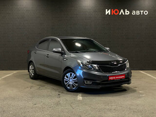 2017 Kia Rio III Рестайлинг, серый, 920000 рублей, вид 3