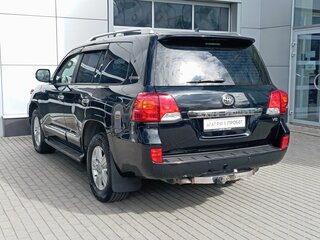 2015 Toyota Land Cruiser 200 Series Рестайлинг 1, чёрный, 3505000 рублей, вид 5