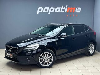 2017 Volvo V40 Cross Country I Рестайлинг, чёрный, 1650000 рублей, вид 1