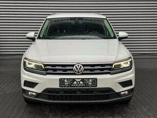2019 Volkswagen Tiguan II, белый, 2690000 рублей, вид 2