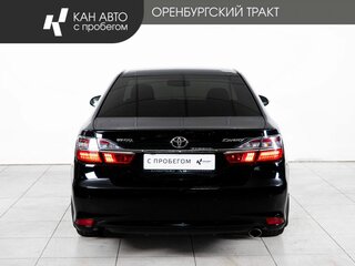 2016 Toyota Camry VII (XV50) Рестайлинг, чёрный, 2100000 рублей, вид 4