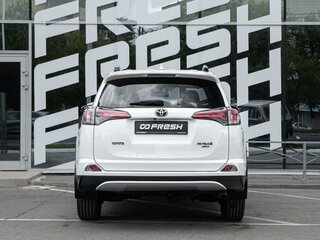 2016 Toyota RAV4 IV (XA40) Рестайлинг, белый, 2172600 рублей, вид 4