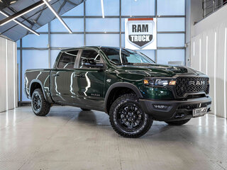 2026 Ram 1500 Crew Cab eTorque V Рестайлинг, зелёный, 10397013 рублей, вид 1