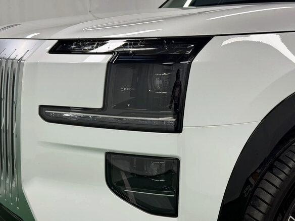 2026 Zeekr 9X 55 kWh (до 3.5 т), белый, 9800700 рублей - вид 12