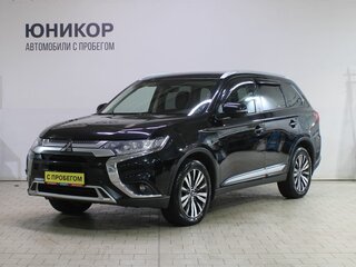 2018 Mitsubishi Outlander III Рестайлинг 3, чёрный, 1929000 рублей, вид 1
