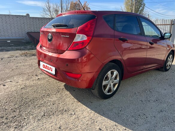 2012 Hyundai Solaris I, красный, 490000 рублей - вид 3