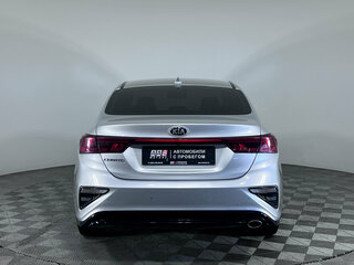 2021 Kia Cerato IV, серый, 1880000 рублей, вид 5