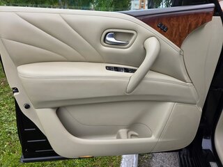 2017 Infiniti QX80 I Рестайлинг, чёрный, 2999990 рублей, вид 4