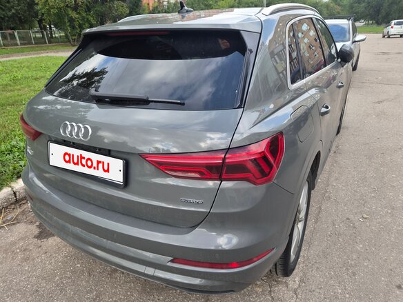2020 Audi Q3 45 TFSI II (F3), серый, 3500000 рублей - вид 5