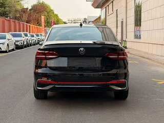 2023 Volkswagen Lavida III Рестайлинг, чёрный, 1175177 рублей, вид 3