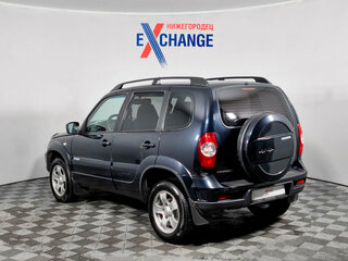 2012 Chevrolet Niva I Рестайлинг, чёрный, 413000 рублей, вид 4