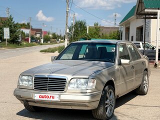 1989 Mercedes-Benz W124 230 5-speed, серый, 300000 рублей, вид 1