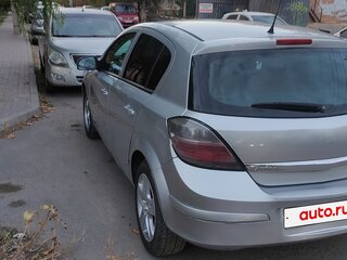 2009 Opel Astra H Рестайлинг, серебристый, 260000 рублей, вид 4