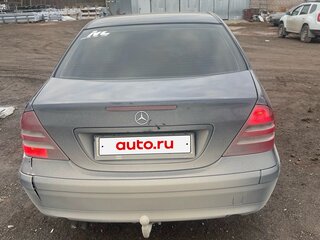 2001 Mercedes-Benz C-Класс 180 II (W203), синий, 390000 рублей, вид 2
