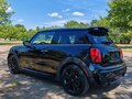 2020 Mini Hatch Cooper III (F55/F56) Рестайлинг, чёрный, 2200000 рублей - вид 5