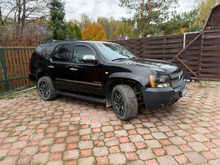 2011 Chevrolet Tahoe 6AT III, чёрный, 1788000 рублей, вид 2