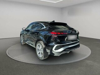 2026 Audi Q3 Sportback e-hybrid III (FJ), чёрный, 6750000 рублей, вид 4