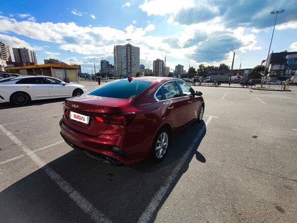 2021 Kia Cerato IV Рестайлинг, красный, 1995000 рублей - вид 6
