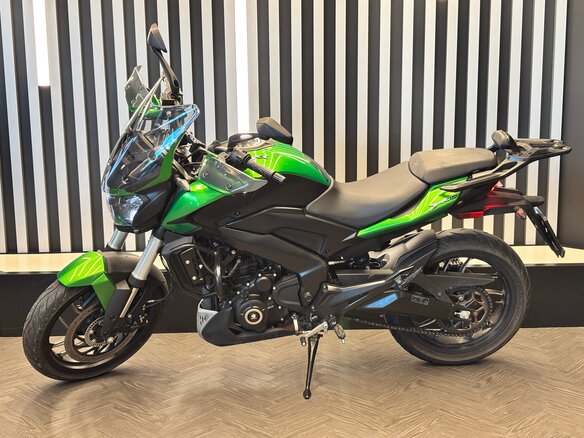 2023 Bajaj Dominar 400, зелёный, 365000 рублей - вид 4