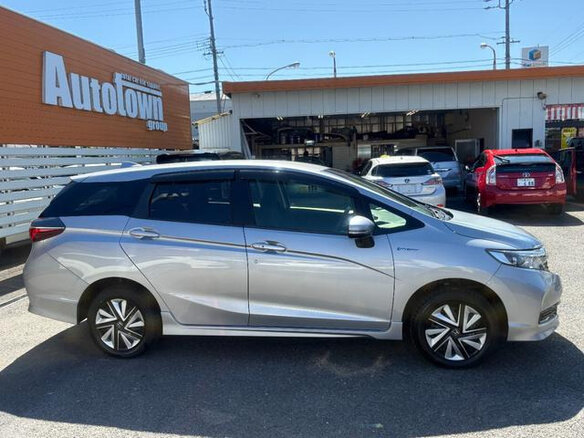 2022 Honda Shuttle II Рестайлинг, серебристый, 1350208 рублей - вид 3
