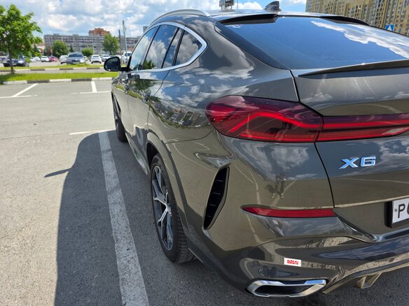 2020 BMW X6 30d III (G06), зелёный, 7980000 рублей - вид 24