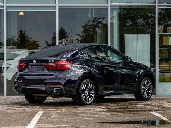 2019 BMW X6 30d II (F16), чёрный, 3995000 рублей - вид 5