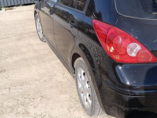 2010 Nissan Tiida I Рестайлинг, чёрный, 450000 рублей, вид 3